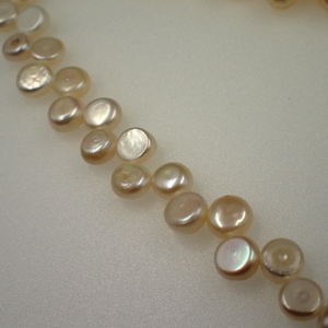 Freshwater Cultured White Top Drilled Button Pearls 7-8mm